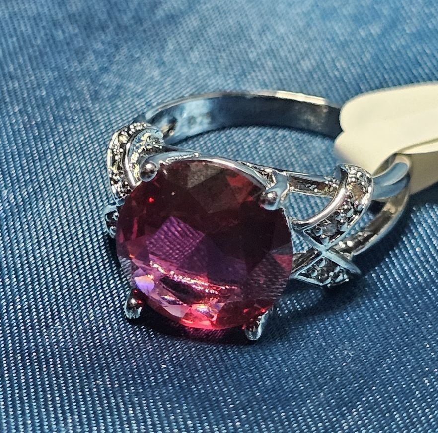 Anelli: Eleganter Ring mit Turmalin, 925 versilbert Gr. 8 – Nuovo (secondo la descrizione) da Grenchen venduto da maretop
