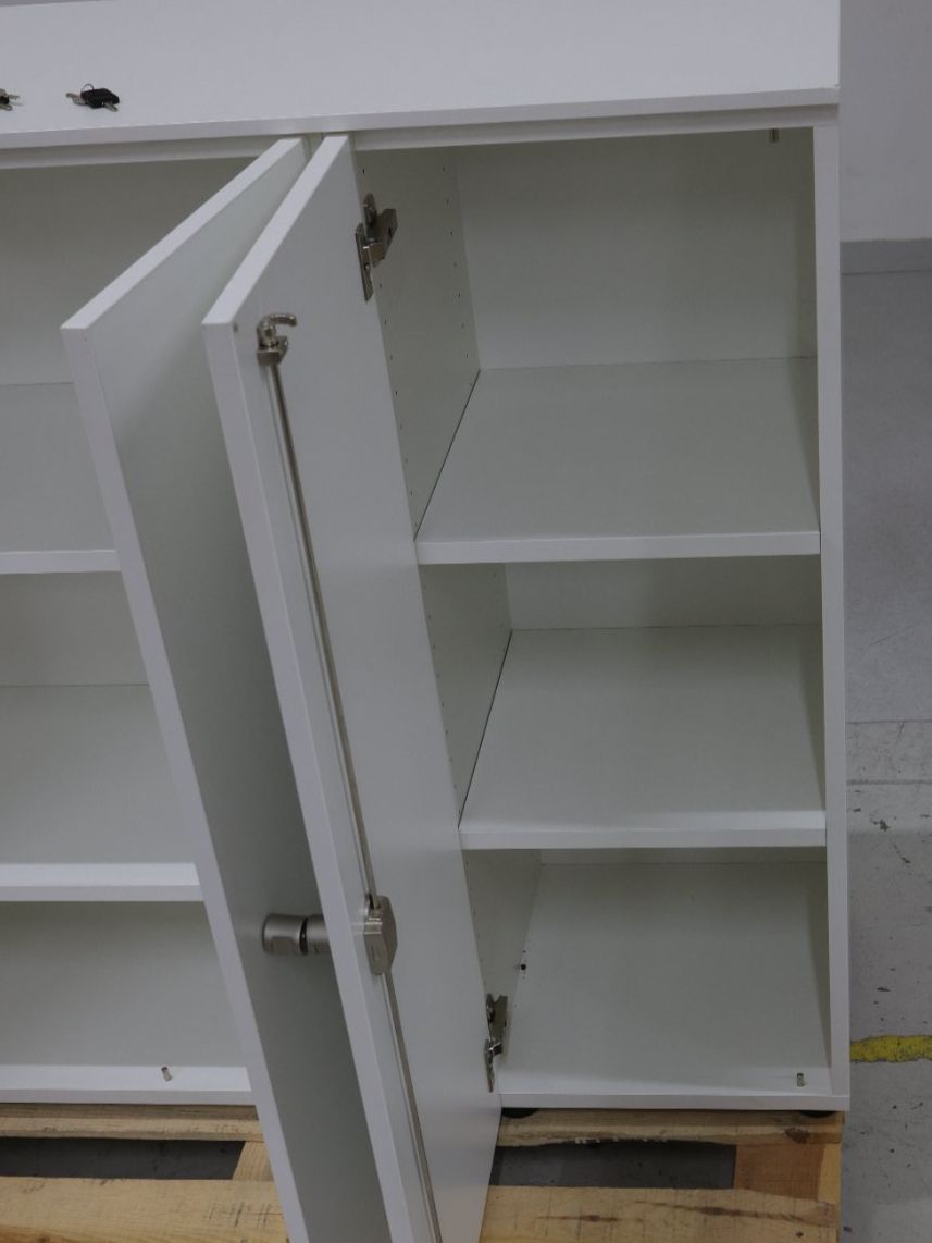 Schränke: Praktischer Büroschrank – Gebraucht aus Volketswil von brockipfannenstil 7