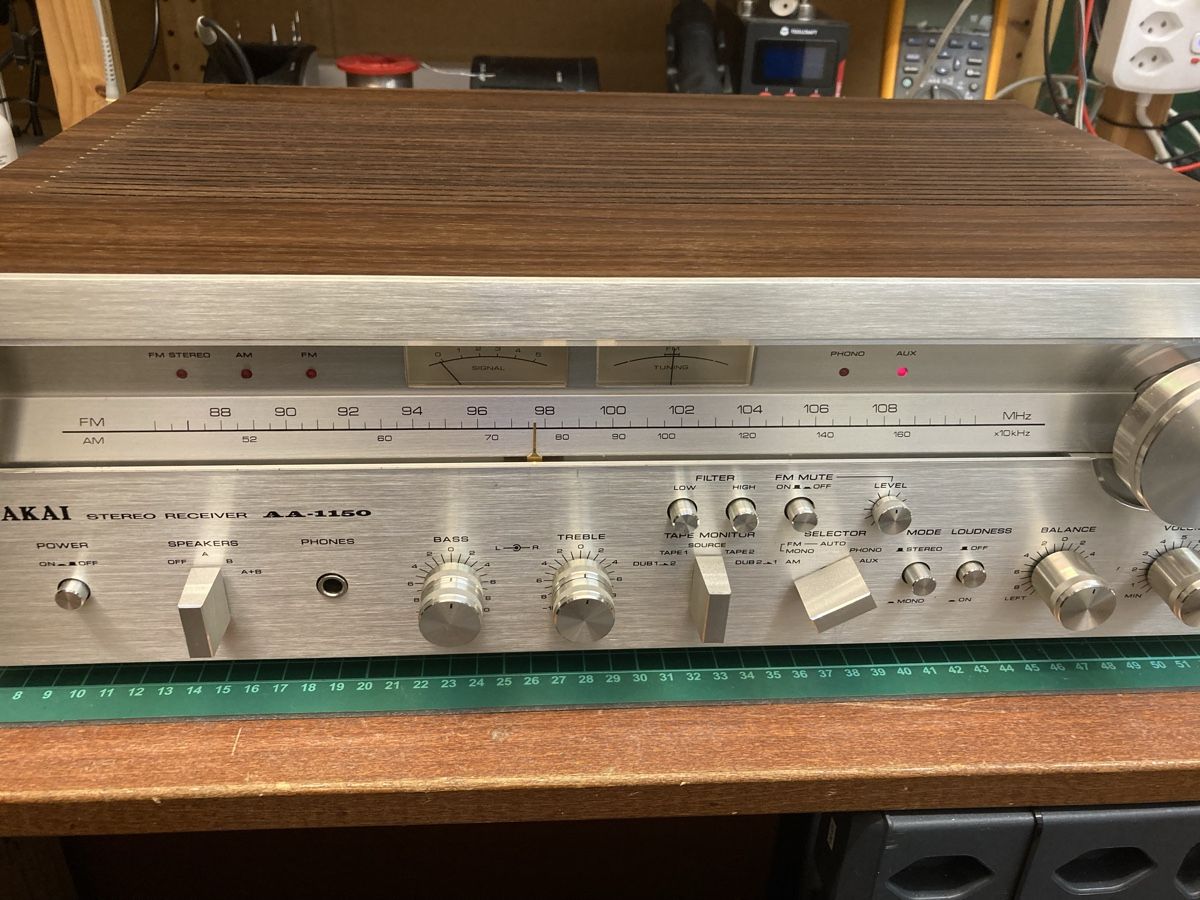 Akai Receiver: Akai AA-1150 Receiver – Defekt aus Lenzburg von HanspeterT 1