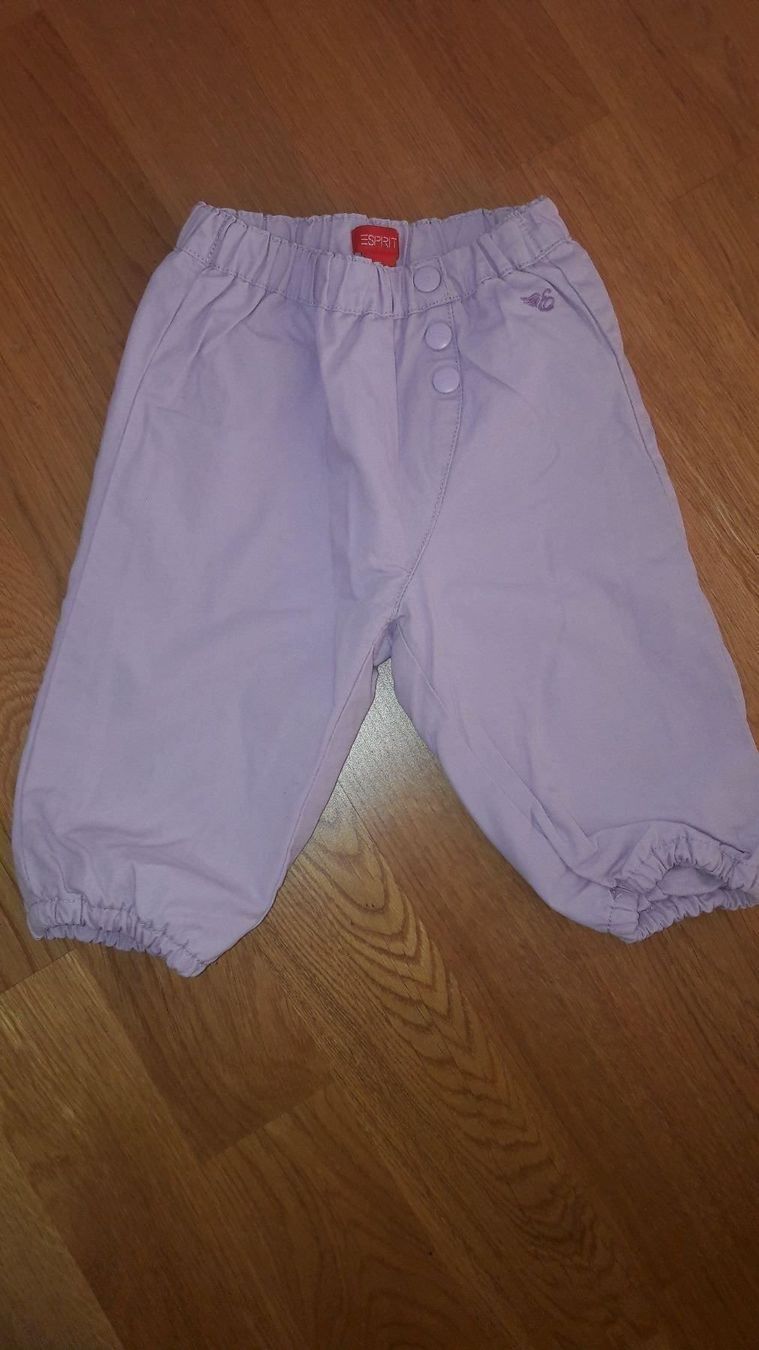 Pantalons: Esprit Hose Gr. 68 – D'occasion à Buchs Sg par Valedi