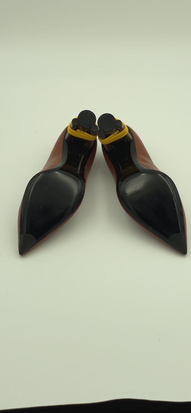 Balenciaga Scarpe da donna: Balenciaga Paris Pumps mit Statement-Absatz – Usato da kaisten venduto da NinaLina_K 5