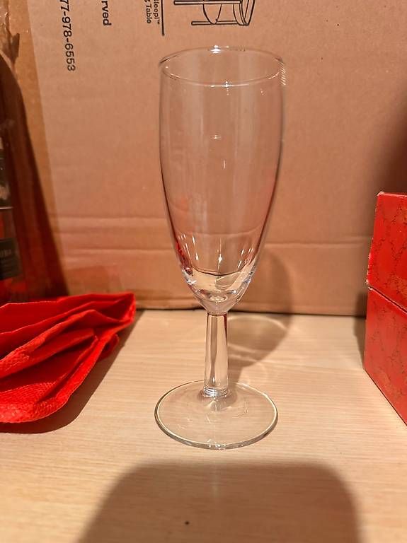 Verres: Sektgläser – D'occasion à Eschenbach LU par tam_98wj 1