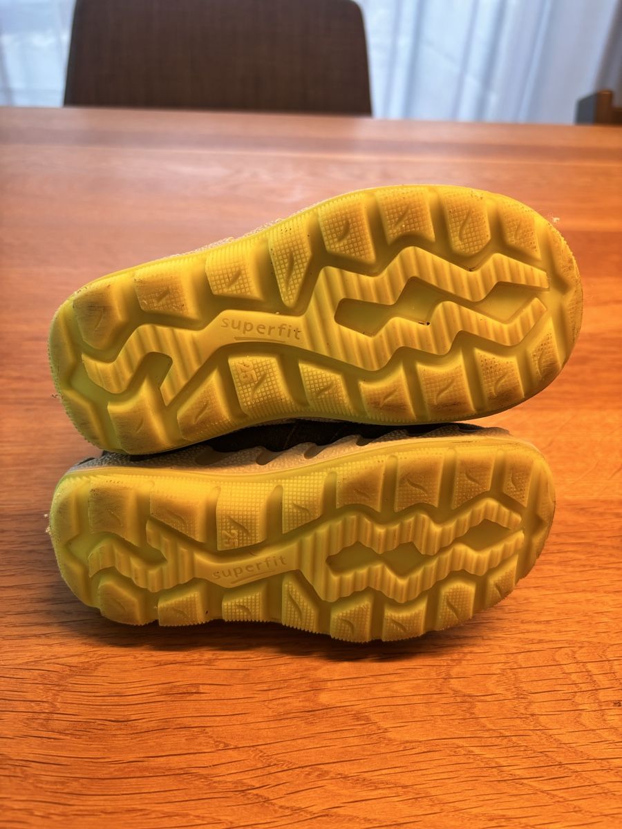 Superfit Scarpe per ragazzi: Superfit Winterschuhe – Usato da Muhen venduto da Claudi1985 4