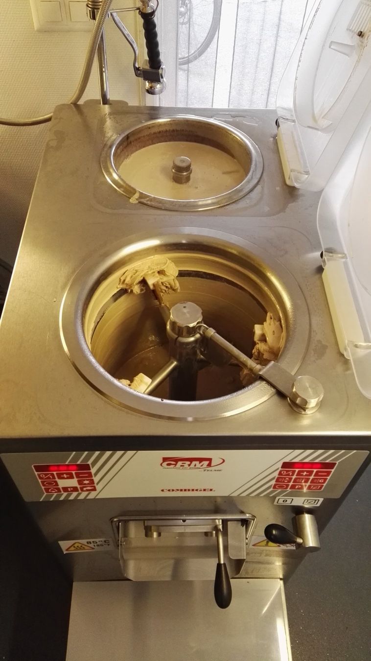 Elettrodomestici da cucina: Glacé Maschine Telme Combigel 10l – Usato da St.Gallen venduto da dan_kd8f 3