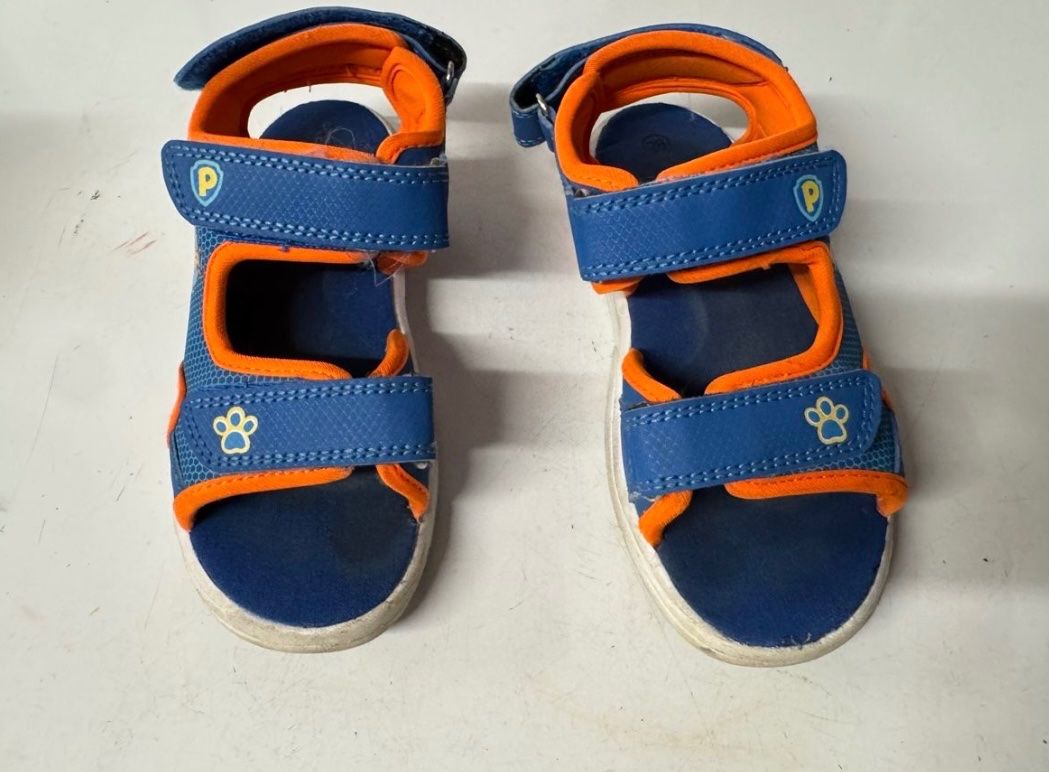 Scarpe per ragazzi: Kinder Sandalen Grösse 28 – Usato da Zürich venduto da zd_1965