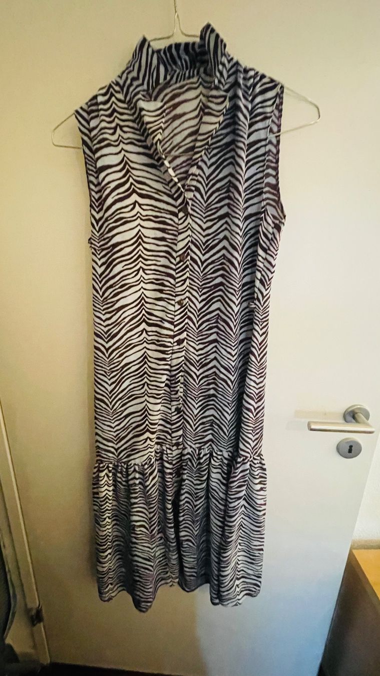 Vestiti: Sommerkleid Zebra Look Gr. 36 luftig – Nuovo (secondo la descrizione) da Zürich venduto da Alpen209