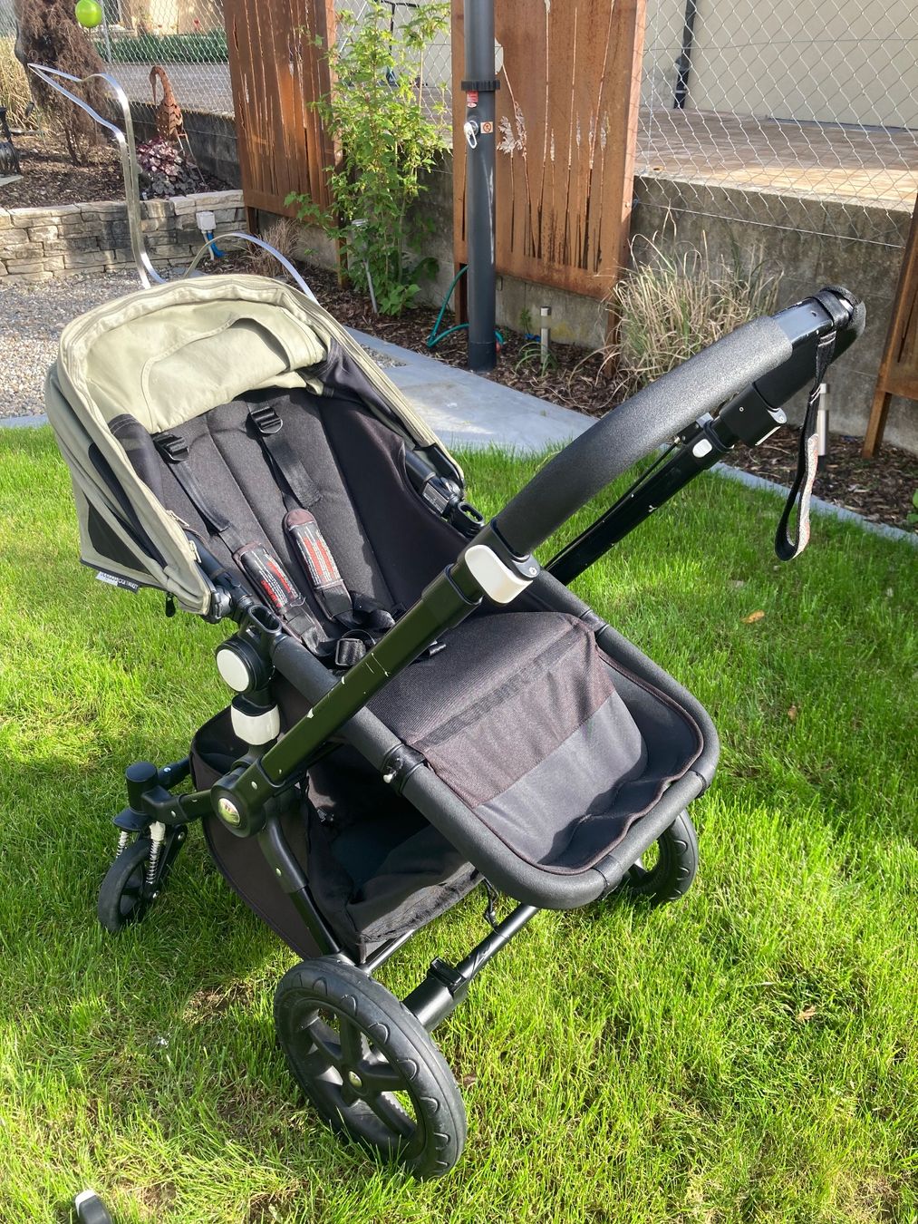 Bugaboo Carrozzine: Kinderwagen Bugaboo Cameleon – Usato da Rümlang venduto da pce_gwd5 1