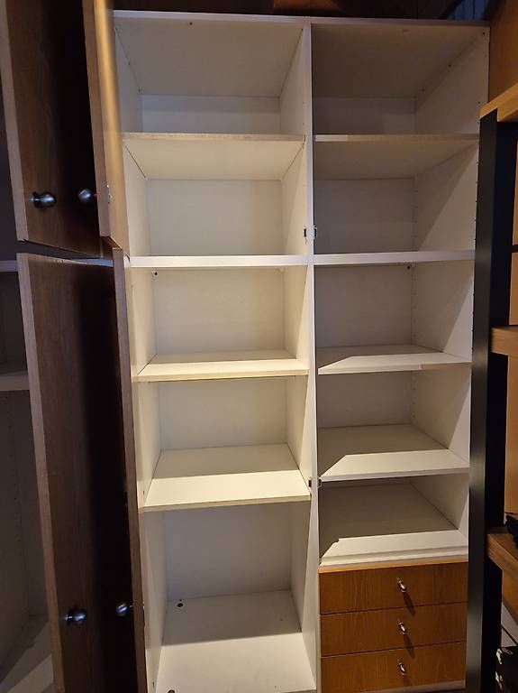 Armadi: 2 Stk. Schrank mit Schubladen  – Usato da Zug venduto da saxis 3