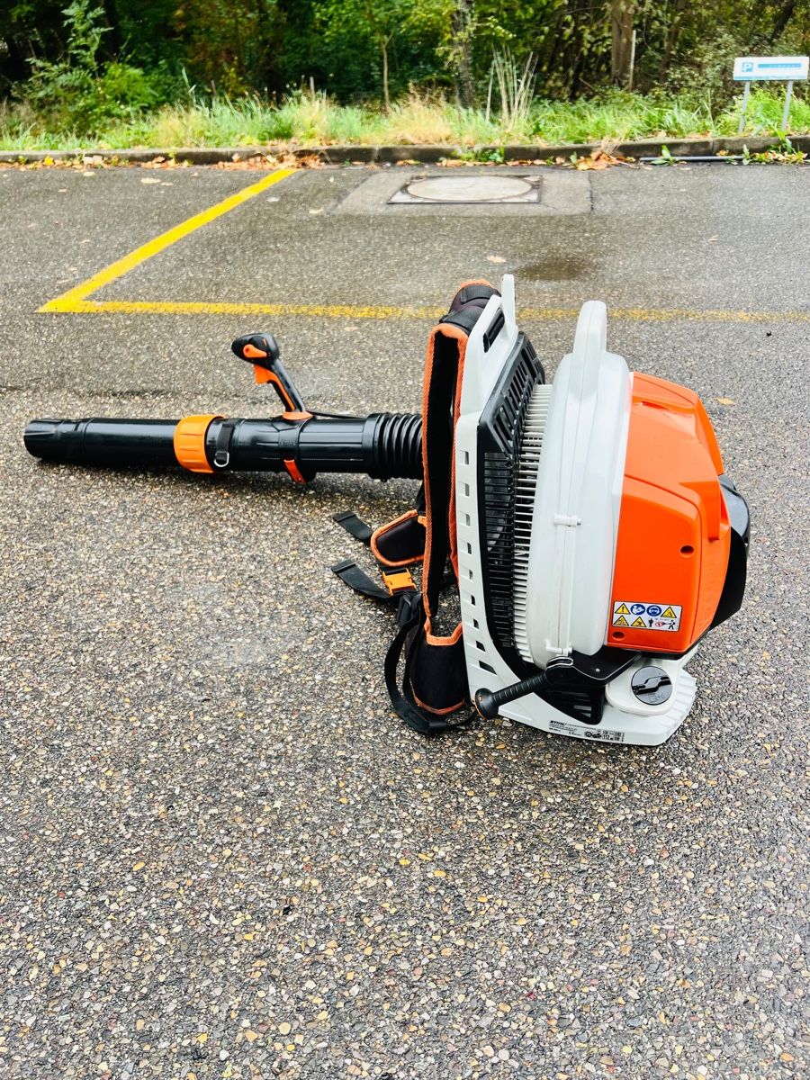 Stihl Aspirateurs & souffleurs à feuilles: Laubbläser Stihl Br 800 C – D'occasion à Urdorf par mas_5wfz 3