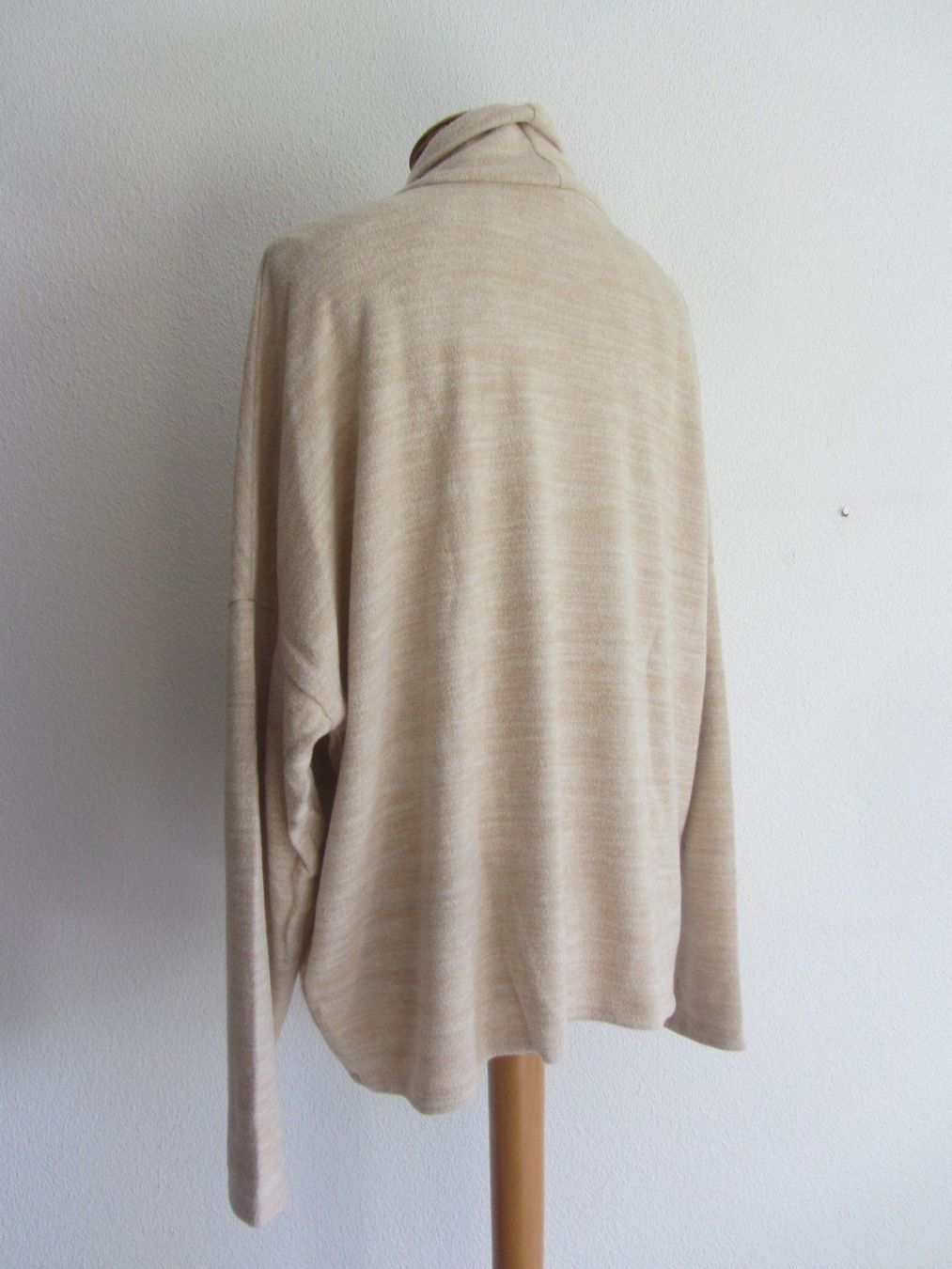 H&M Pullover & Sweatshirts: Rollkragen Pullover kuschelig weich - XL – Gebraucht aus Zürich von Diazaio 2