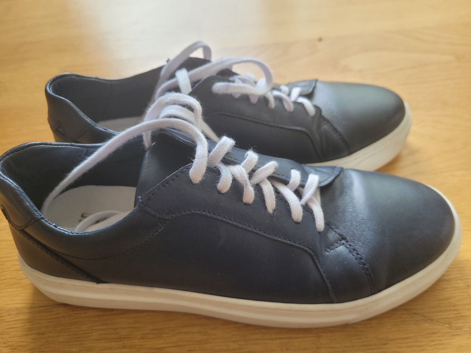 Scarpe da uomo: Sneakers gr. 38 – Usato da Winkel venduto da Madziacz