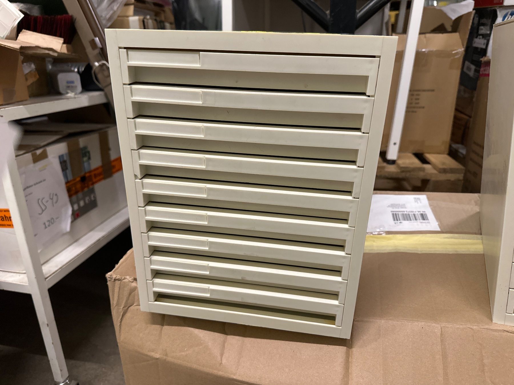 Sistemi di archiviazione: STYRO Schubladenbox weiss, 9 Fächer, styrokay – Usato da Necker venduto da liq24 1