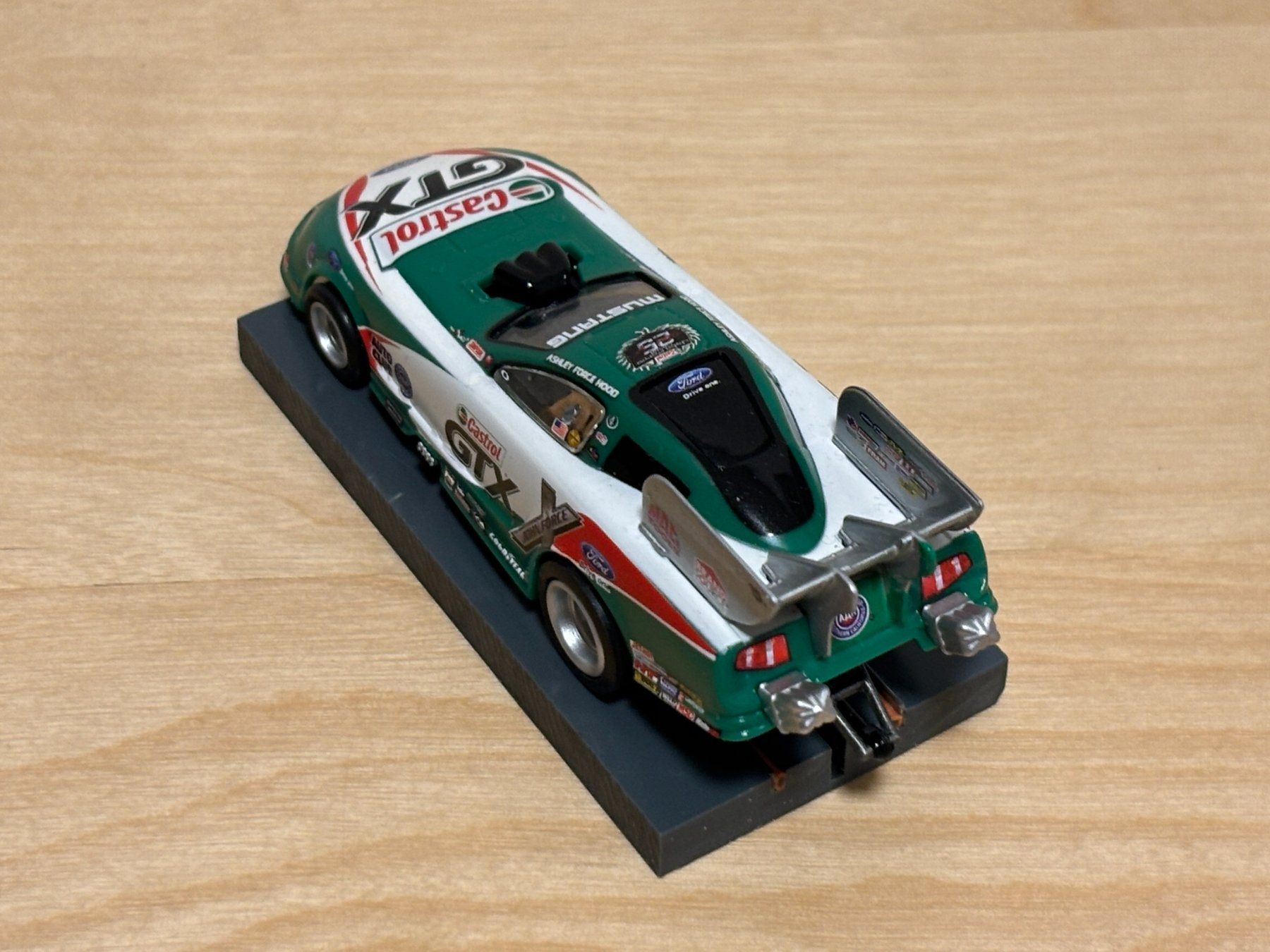 AW 4Gear R3 Funny Car ‚Castrol‘ Ashley Force Hood (Neu (gemäss ...