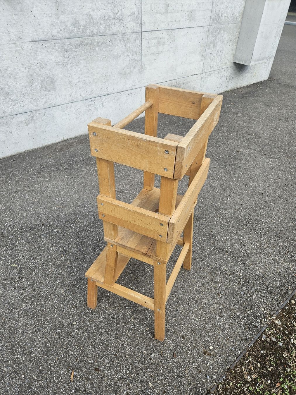 Ikea Sgabelli: Stabile Lernturm aus Holz – Usato da Aarau venduto da Skilljoke 1