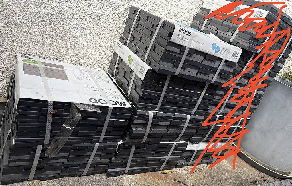Rivestimenti per pavimenti: Mood WPC Fliesen (6 Päckli) – Usato da Neuenhof venduto da NobodysBusiness 2