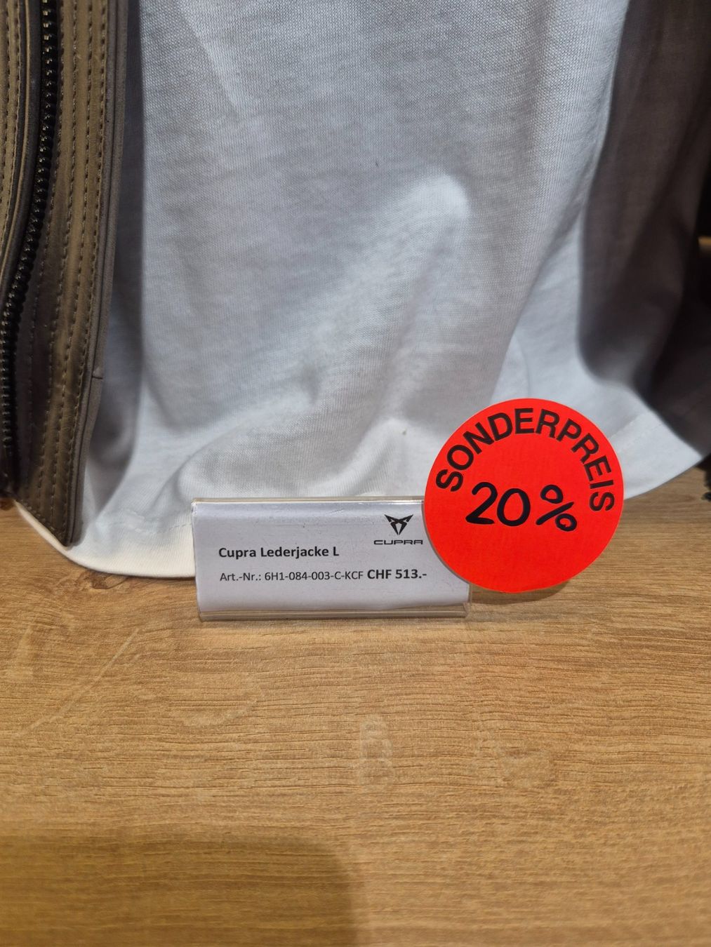 Giacche: Lederjacke CUPRA Original Neu – Nuovo (secondo la descrizione) da Dübendorf venduto da AMAG-Autowelt 1