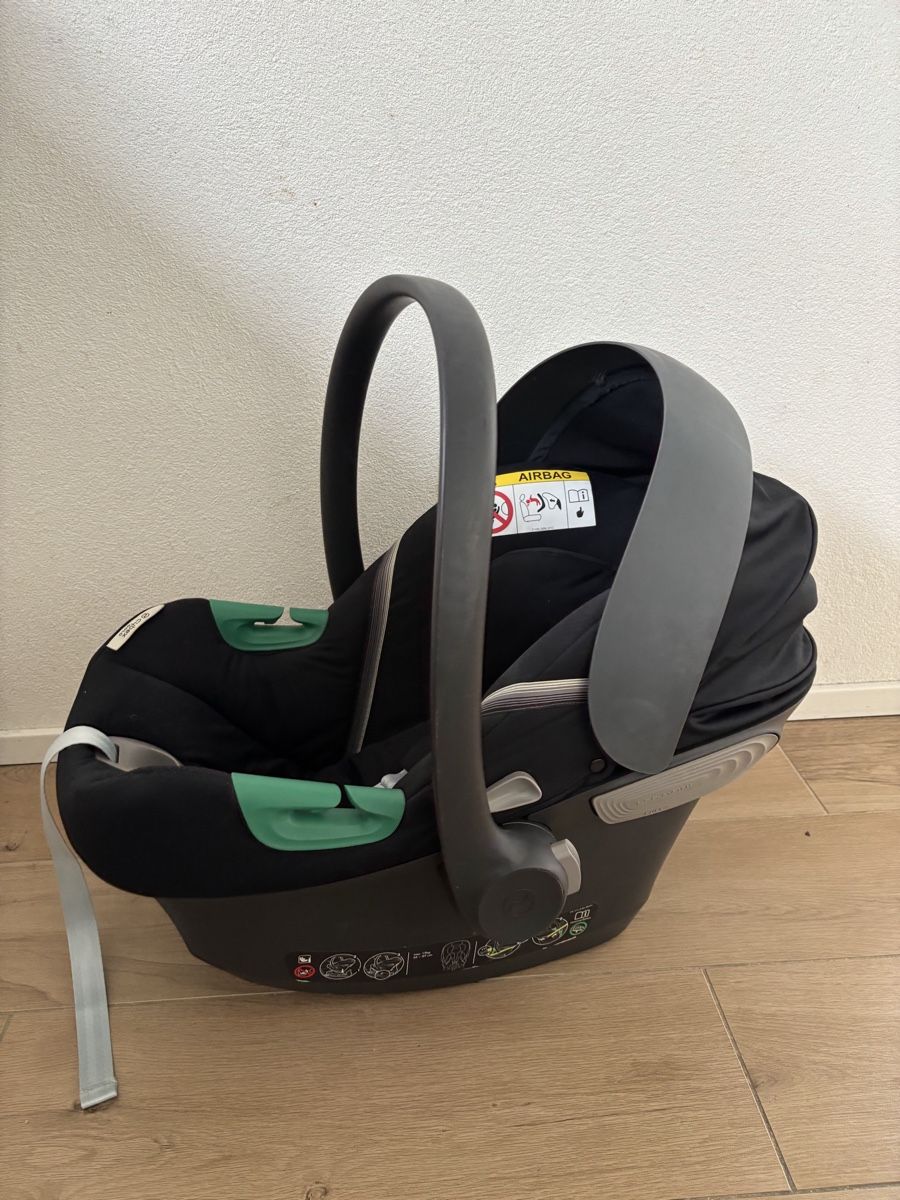 Cybex Seggiolini per auto: Babyschale Cybex Aton S2 - kaum gebraucht – Usato da Beinwil/Freiamt venduto da Frosch711 1