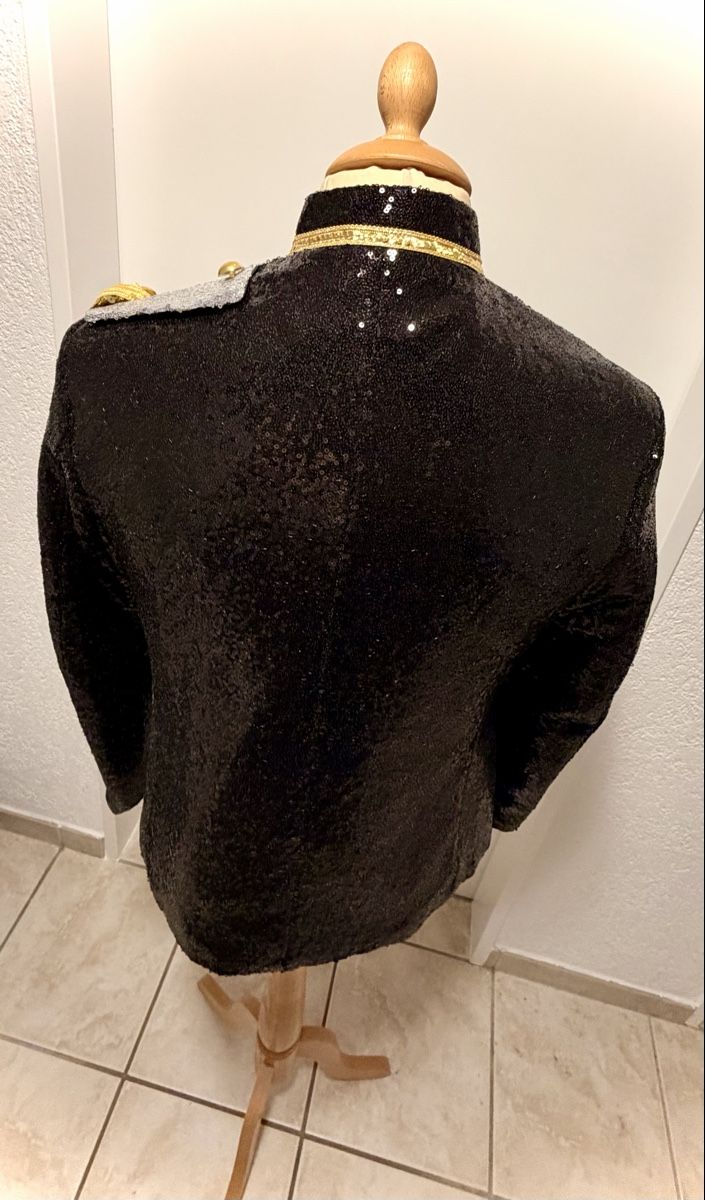 Jacken: Jacke Pailletten schwarz gold – Neu und originalverpackt aus Laufen von jimknopf061 2