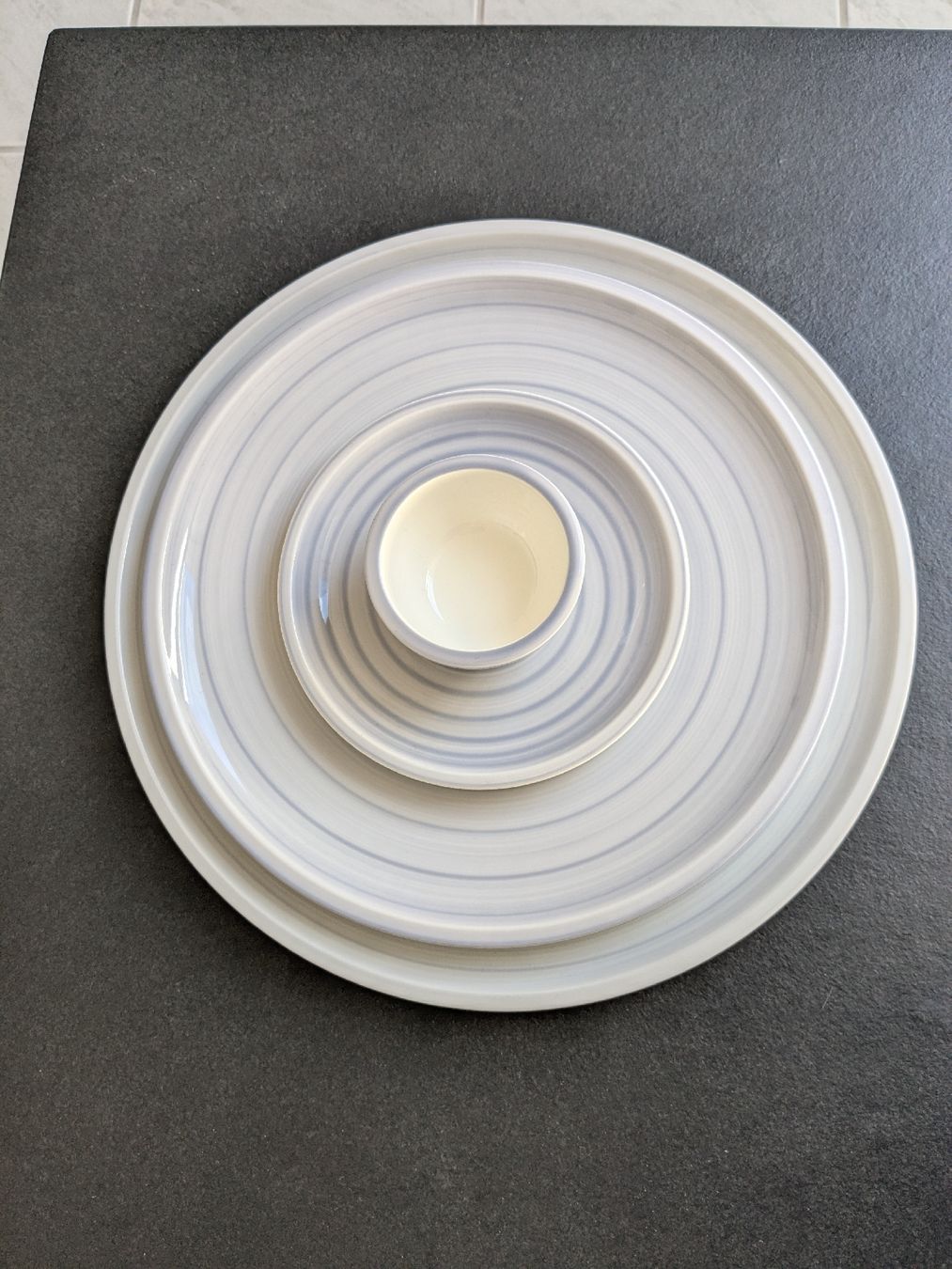Villeroy & Boch Geschirrsets: Villeroy und Boch Set lila – Gebraucht aus Küssnacht am Rigi von schweizerrose