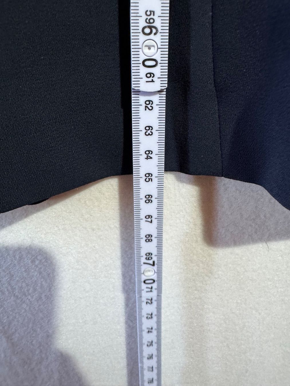 H&M Giacche: Dunkelblauer Blazer von H&M Gr. 38 – Usato da Grosswangen venduto da SALE_SALE_SALE 6