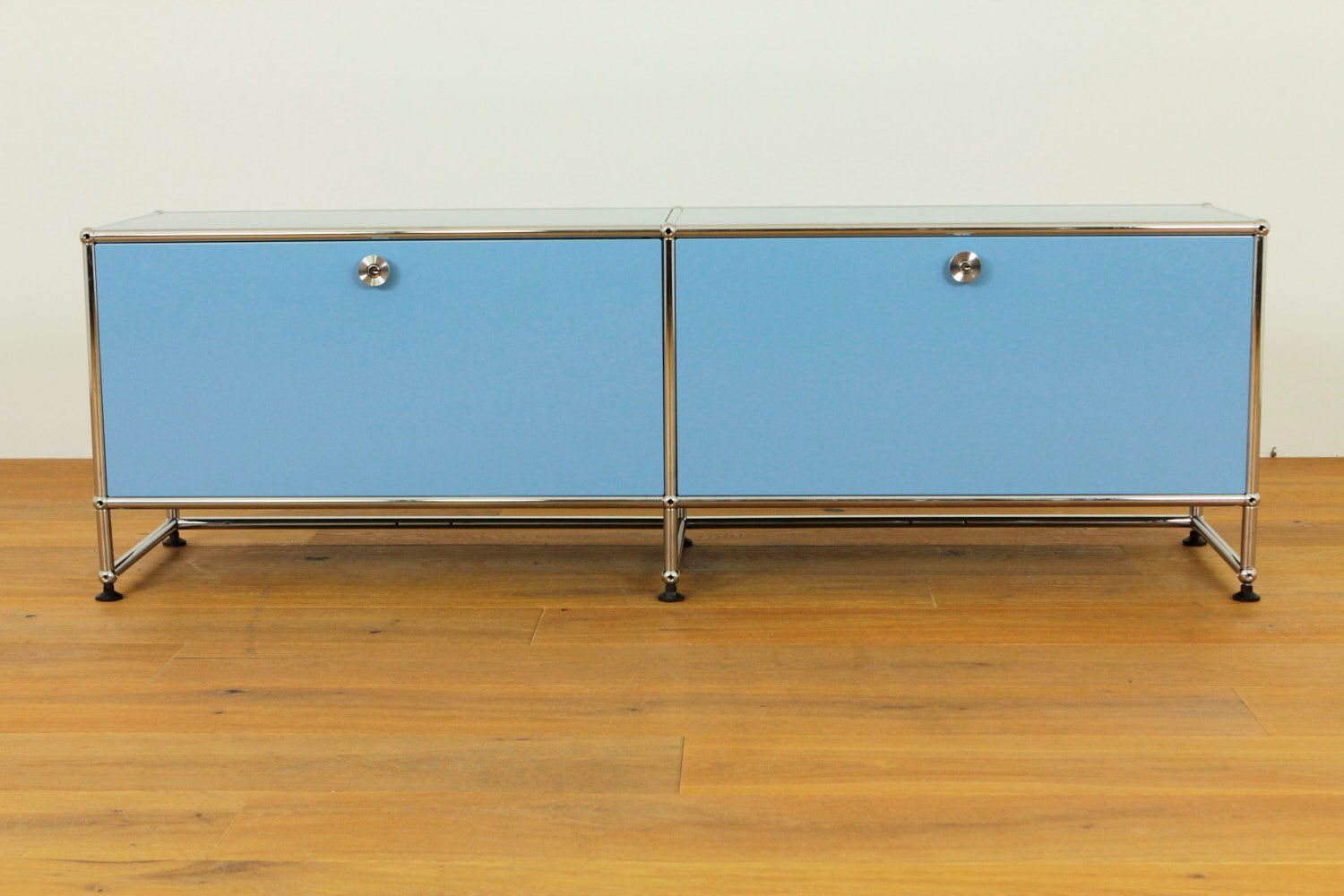 USM Scaffali: USM Haller Regal // UPCYCLED // NEUE FARBEN – Nuovo (secondo la descrizione) da Affoltern am Albis venduto da StudioStandard