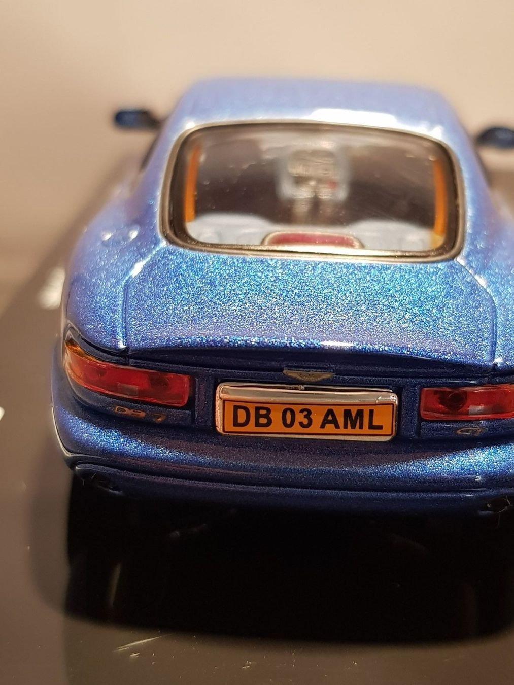 Aston Martin Modellini d'auto: Aston Martin DB7 GT – Nuovo e nell'imballaggio originale da Chézard-St-Martin venduto da AlPat-Collections 3