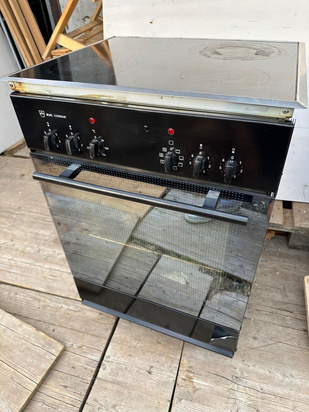V-Zug Backöfen: Backofen mit Glaskeramik V-ZUG – Gebraucht aus Spreitenbach von Space_X 5