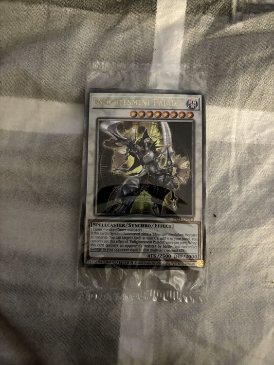 Enlightenment Paladin Yu-Gi-Oh! Card - TN23-EN010 Quarter Century Secret Rare