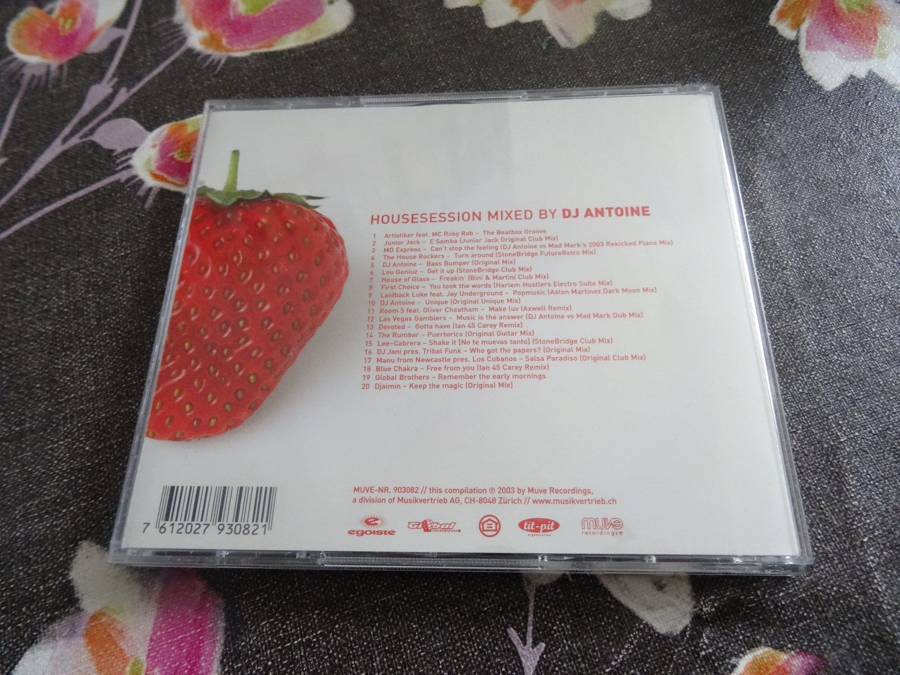 CD: Housesession mixed by DJ Antoine CD – Usato da Olten venduto da Disc-Ausverkauf 1