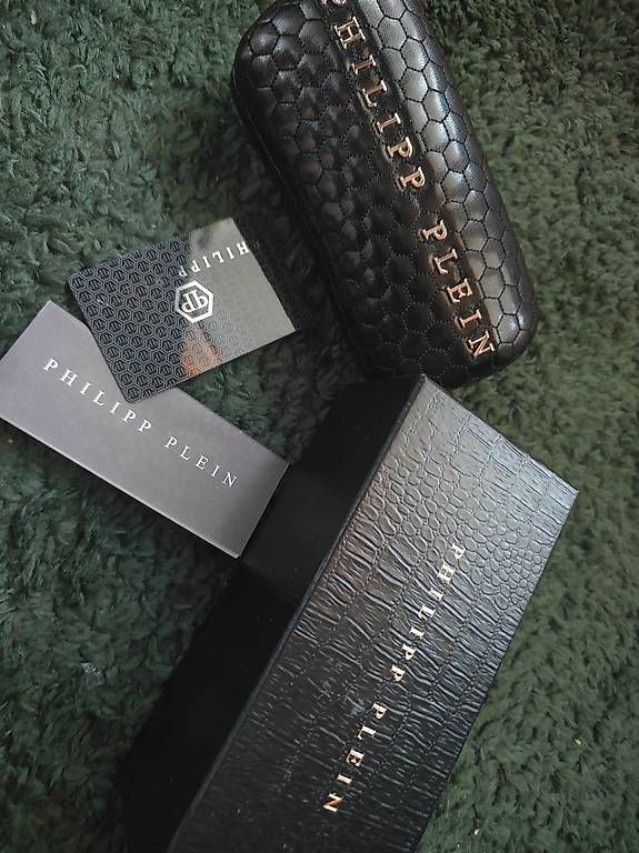 Occhiali & Lenti: Philipp Plein Lunette – Usato da Versoix venduto da Treska