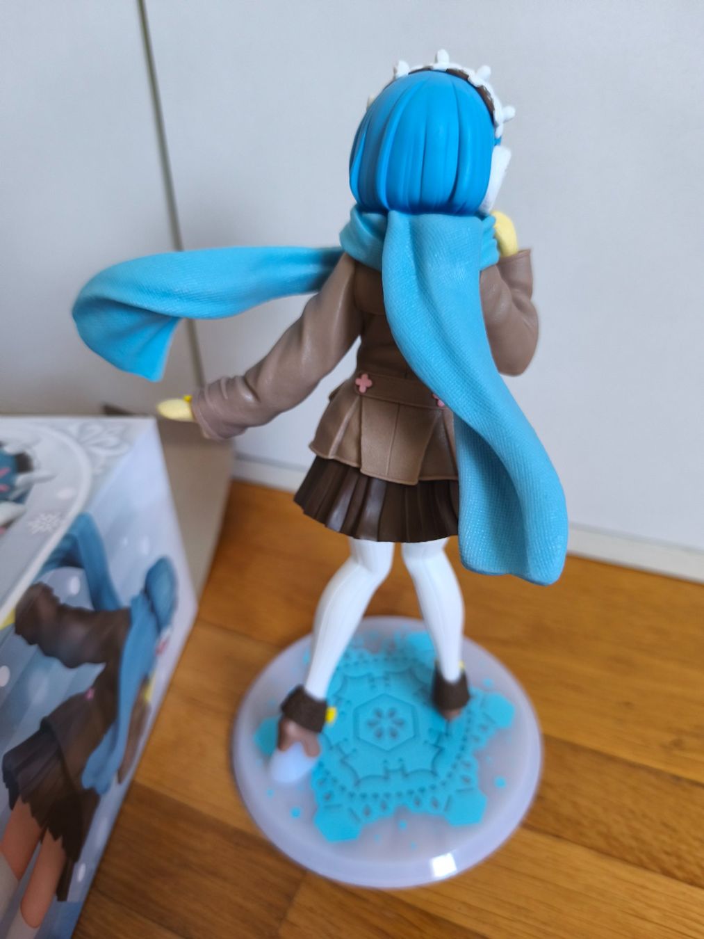 Statuette: Precious Figure Mädchen Figur Winter Blaue Haare – Nuovo e nell'imballaggio originale da Uster venduto da zebralino 3