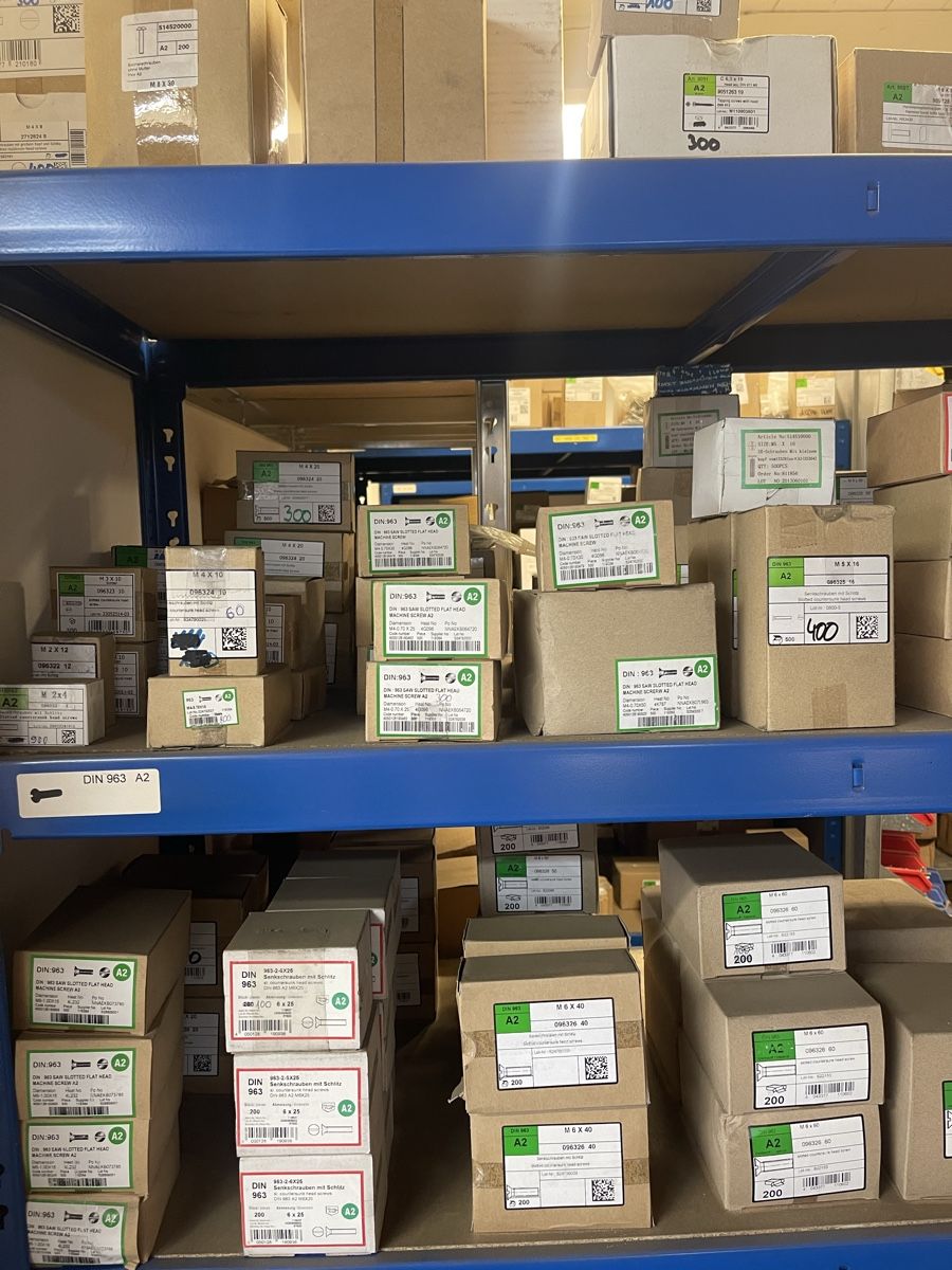 Tutti gli attrezzi: Schrauben Inox A2 DIN 963 – Nuovo e nell'imballaggio originale da Basel venduto da Mimolinatag 2