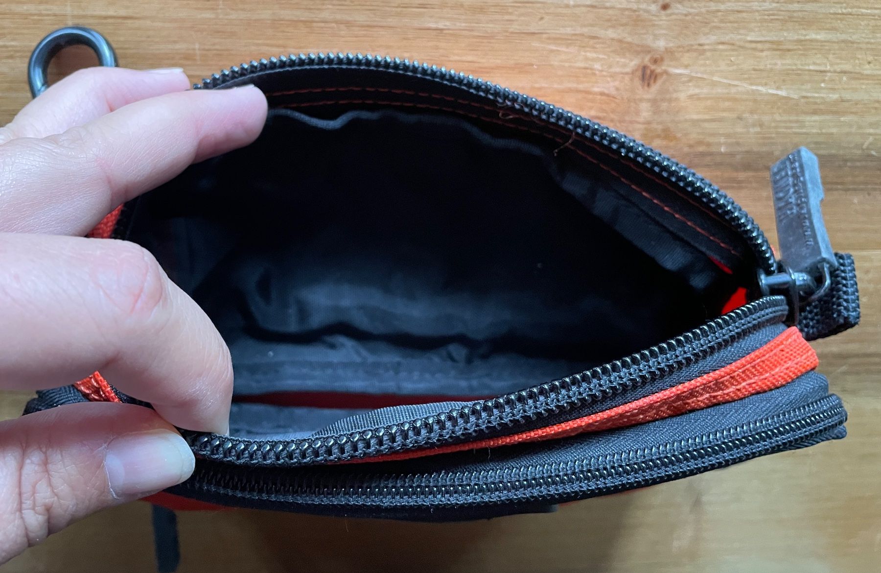 Kipling Astucci : Etui, orange, top Zustand – Nuovo (secondo la descrizione) da Gümligen venduto da soleil149 5