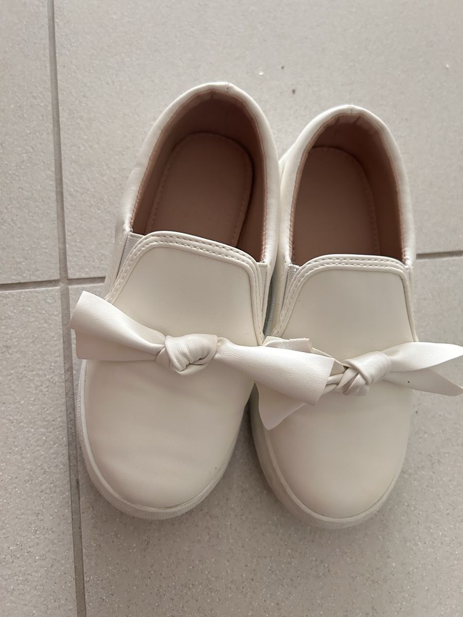 Scarpe per ragazze: Mädchen schuhe gr.29 – Nuovo (secondo la descrizione) da Dübendorf venduto da adi_ngr8