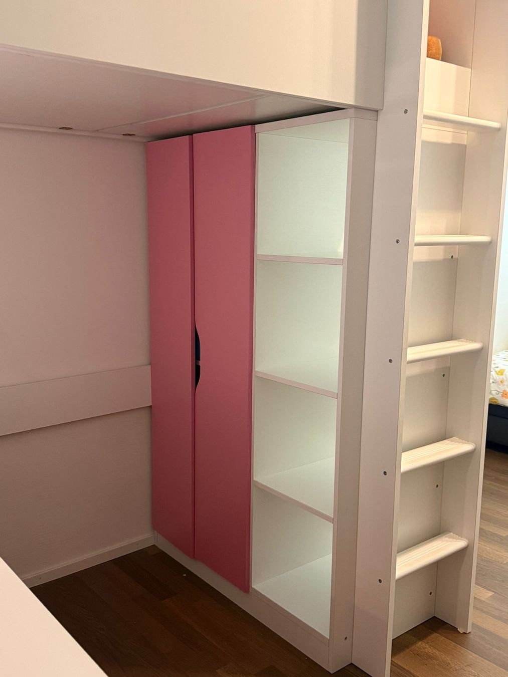 Ikea Betten: IKEA SMASTAD – Gebraucht aus Wiesendangen von Patrizio88 2