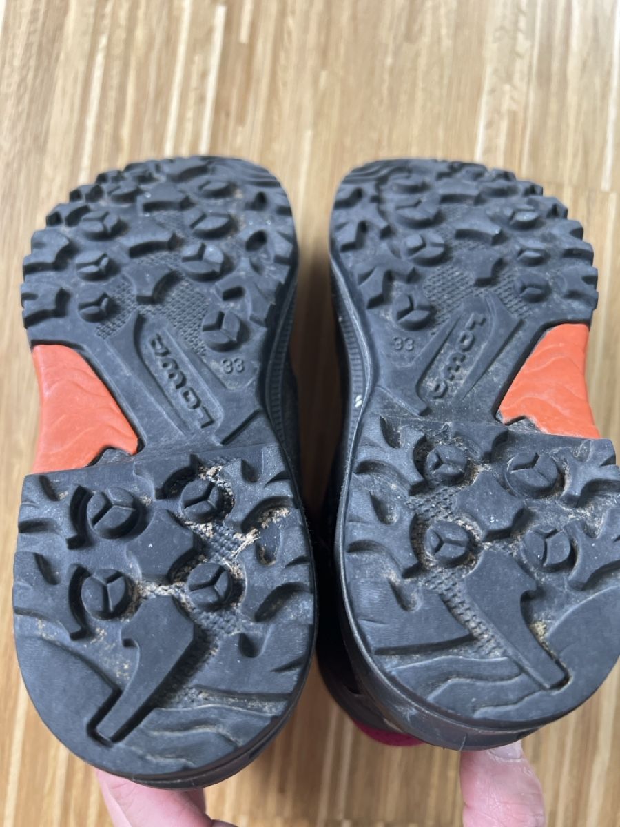 Lowa Scarpe per ragazze: Lowa Wanderschuhe Gr 33 – Usato da Zürich venduto da spts 3