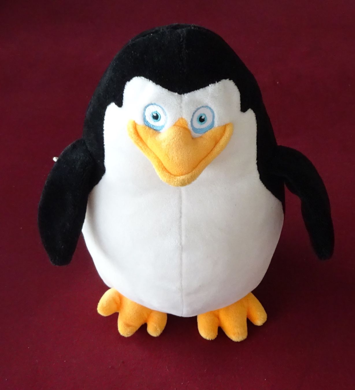 Spielzeuge: Madagascar, Skipper der Pinguin, Plüschfigur – Neu (gemäss Beschreibung) aus Wagenhausen von Kahlen