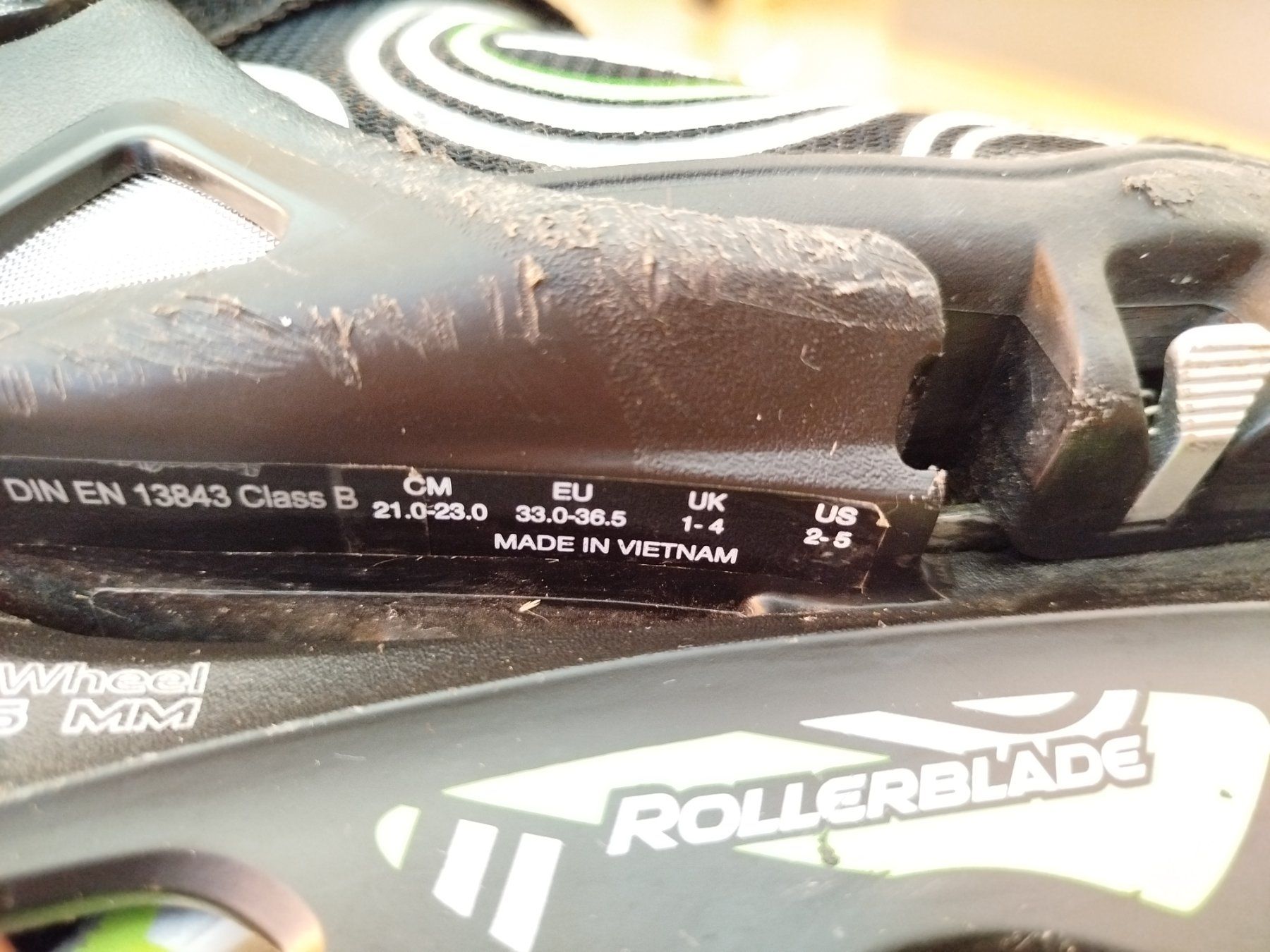 Inline-Skating & Rollschuhe: Rollerblade 33-36.5 – Gebraucht aus Arnegg von Urs07 2