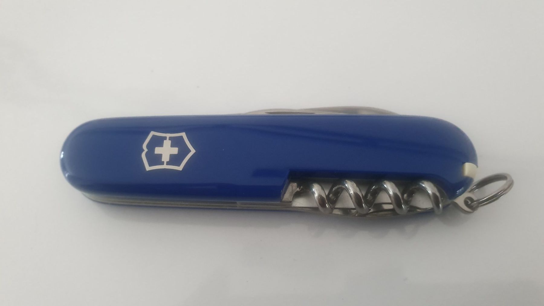 Victorinox Coltelli tascabile: 3 Victorinox Taschenmesser mit Logo – Nuovo (secondo la descrizione) da Härkingen venduto da MarianneSi 1
