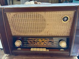 Radio Siemens Qualitaetssuper 54 Typ 832 W. schöner Zustand!