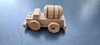 Spielzeuglastwagen rohes Holz/ Camion Jouet en bois brut