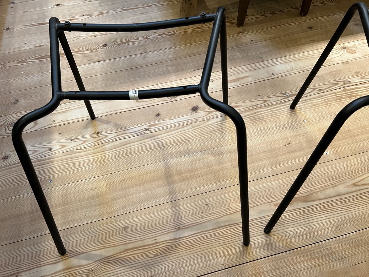 Ikea Sedie: 2 x Stuhlbeine schwarz Broringe Ikea neu – Nuovo (secondo la descrizione) da Eglisau venduto da yd55 1