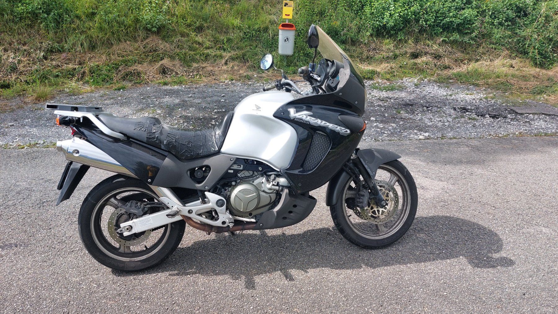 Strasse: Honda XL 1000V varadero – Gebraucht aus Belmont sur Lausanne von Tommy04