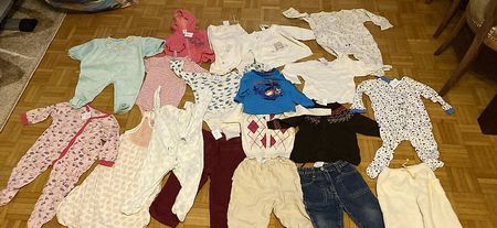 Kleiderpaket Gr. 74 /80 19 Teile