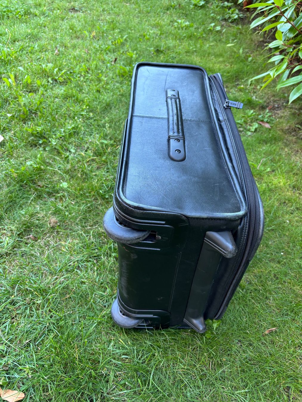 Tumi Valigie: TUMI Trolley Handgepäck, Leder, schwarz – Usato da Küsnacht ZH venduto da MaBaCa 3