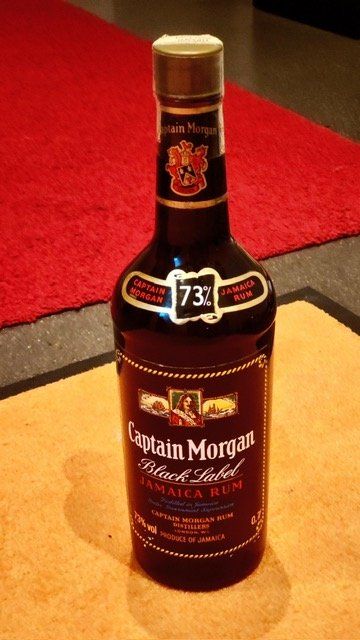 Bevande alcoliche: Captain Morgan Black Label Jamaica Rum – Nuovo e nell'imballaggio originale da obfelden venduto da Jetztaber