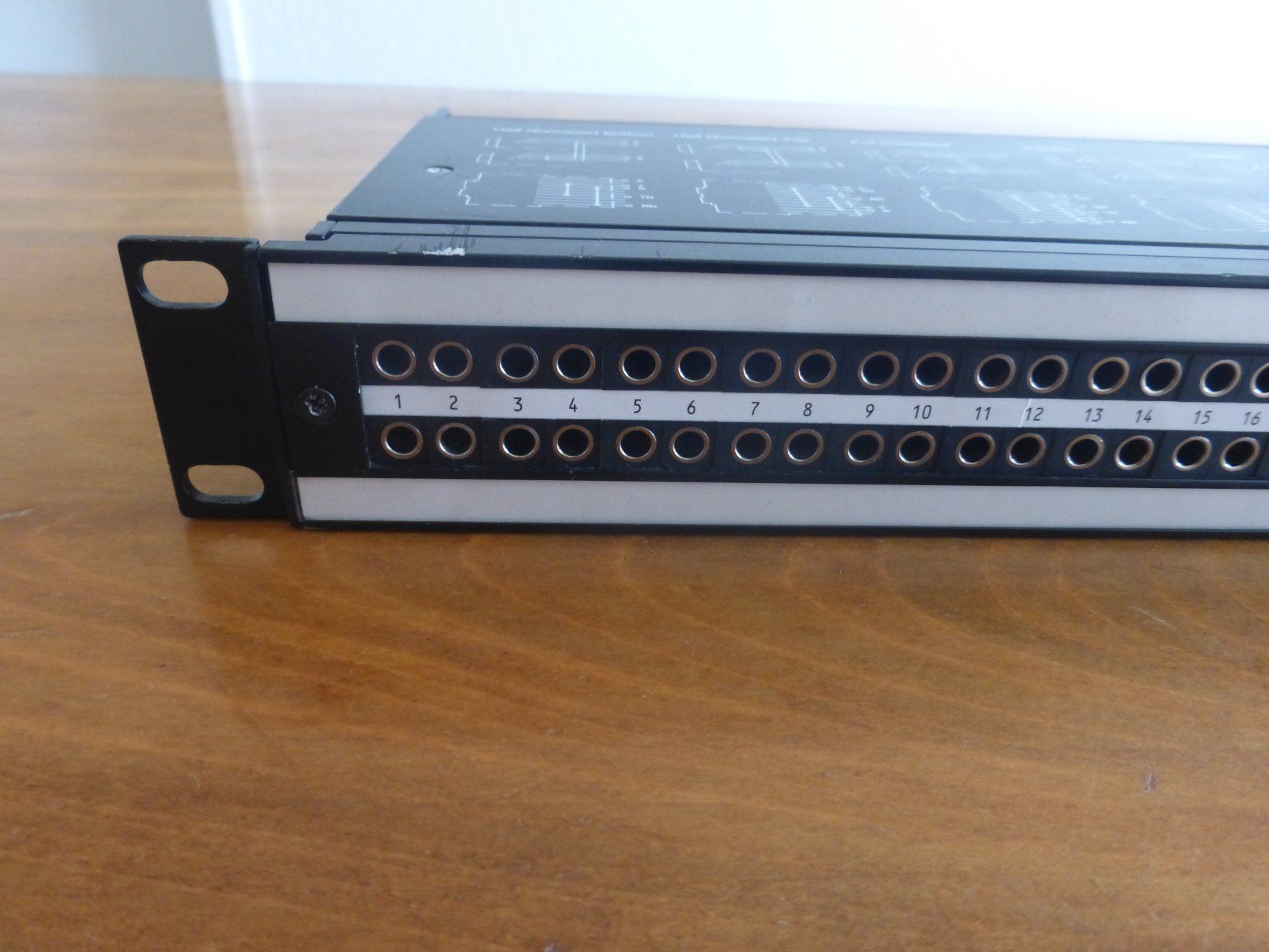 Neutrik Cavi: Neutrik NPPA TT PT Patchbay Nr.1 – Usato da Zumikon venduto da psisound 1