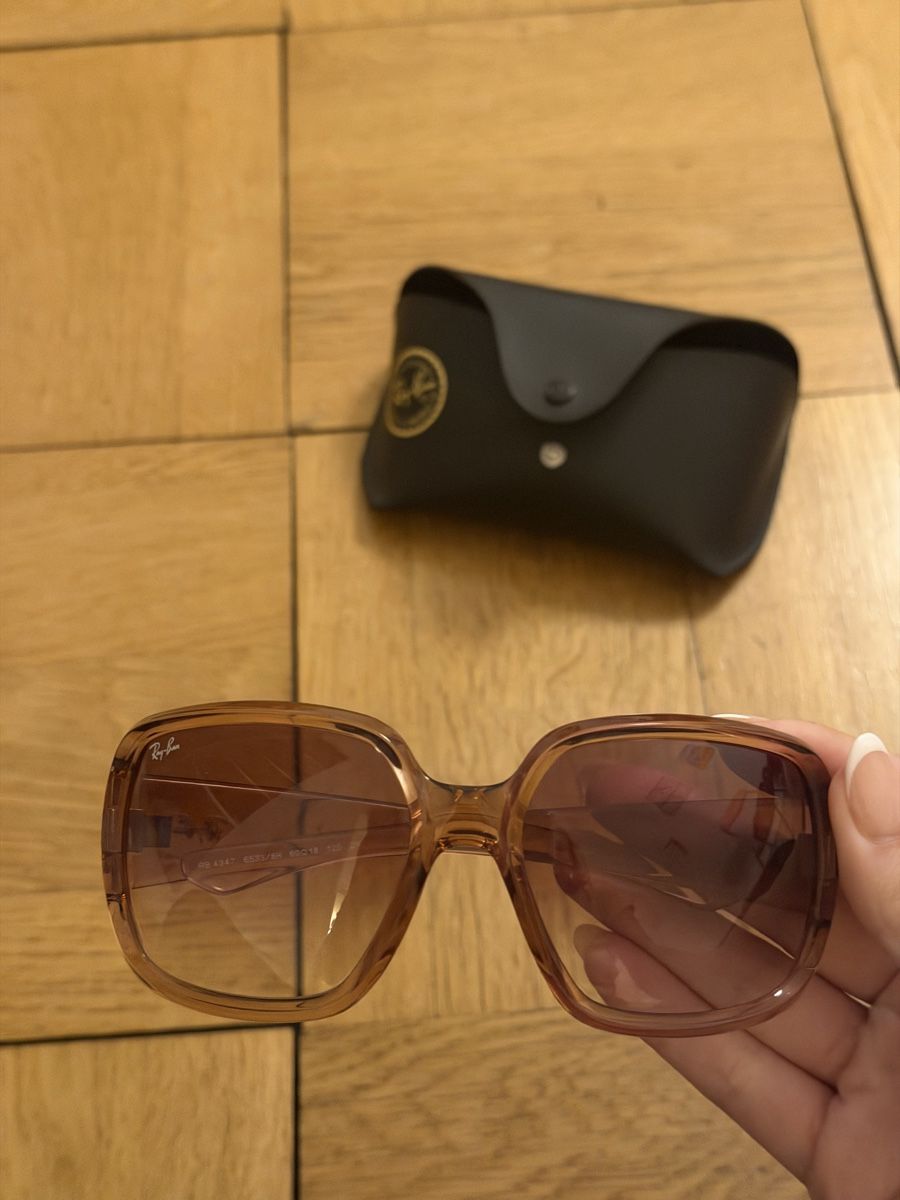 Ray-Ban Occhiali & Lenti: Ray-Ban Sonnenbrille mit Etui – Usato da Bern venduto da jol_8hxs