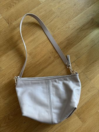 CREAM LEATHER SHOULDER BAG