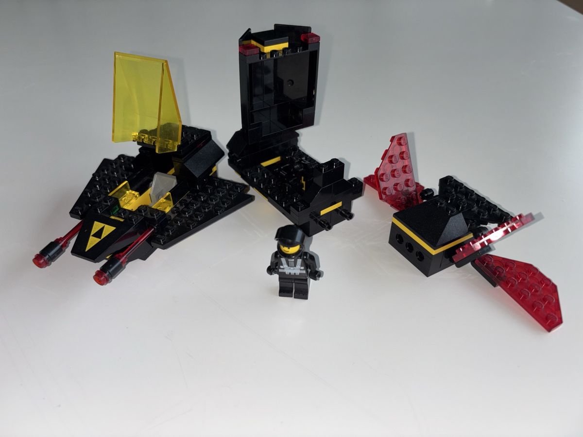 Lego Baukästen: Lego 6894 invader blacktron 1987 – Gebraucht aus Müntschemier von Dukebloood 1